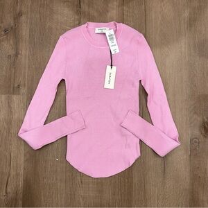 Aritzia Babaton Tisch Top